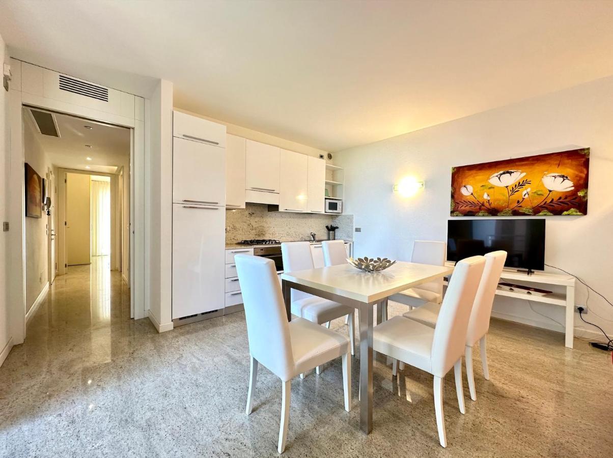 Frontemar Residenze Sul Mare - Carraro Immobiliare Jesolo - Family Apartments 外观 照片